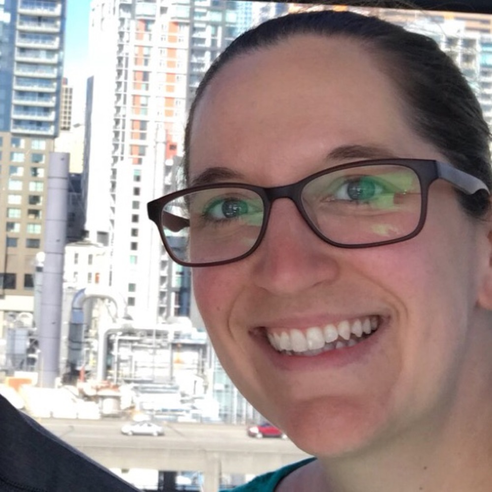 Meet your Posher, Monika